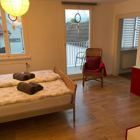 Schone, Helle Und Geraumige Innenstadtwohnung Ravensburg Esterno foto
